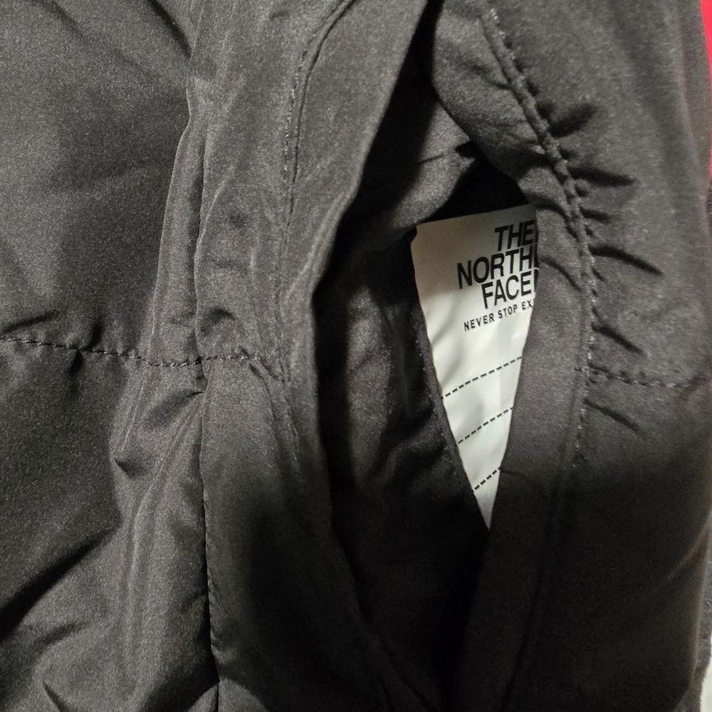NWT The North Face Girls Size XS (6) Reversible Faux Fur Mossbud Jacket, Black - Picture 5 of 12